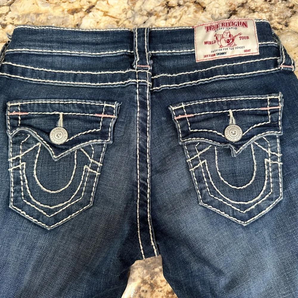 True Religion sz 25 capri skinny jeans distressed Strech - Picture 5 of 10